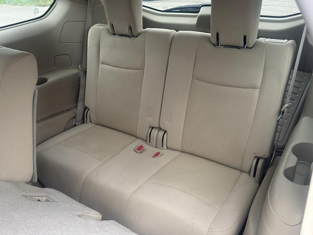 Nissan Pathfinder 4WD 4dr SV 2013