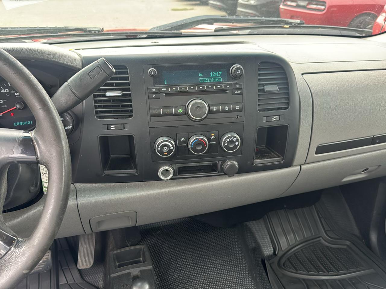 Chevrolet Silverado 1500 4WD Reg Cab 133.0" Work Truck 2008