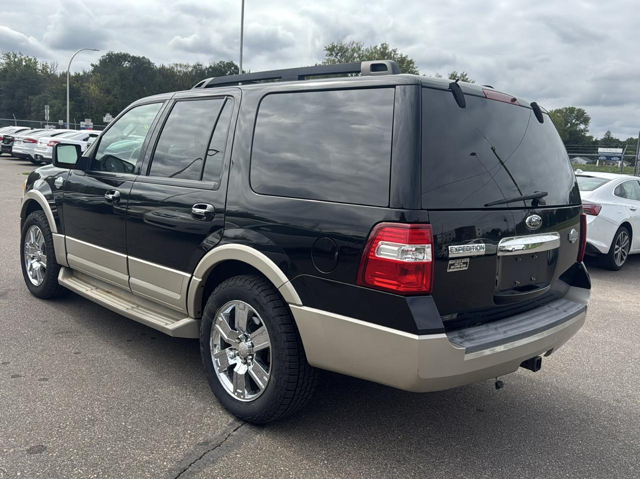 Ford Expedition 4WD 4dr Eddie Bauer 2009