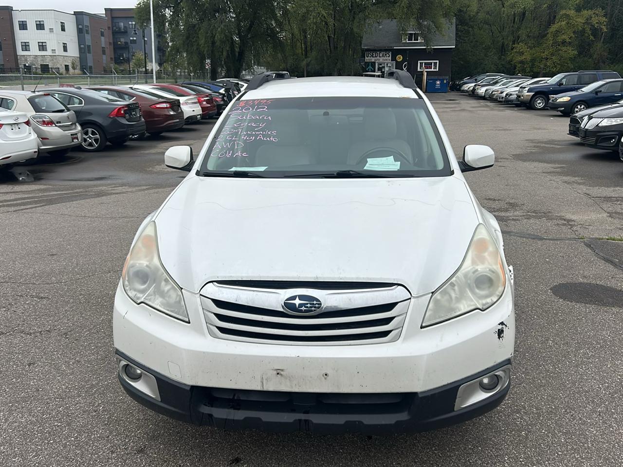 Subaru Outback 4dr Wgn H4 Auto 2.5i Premium 2012