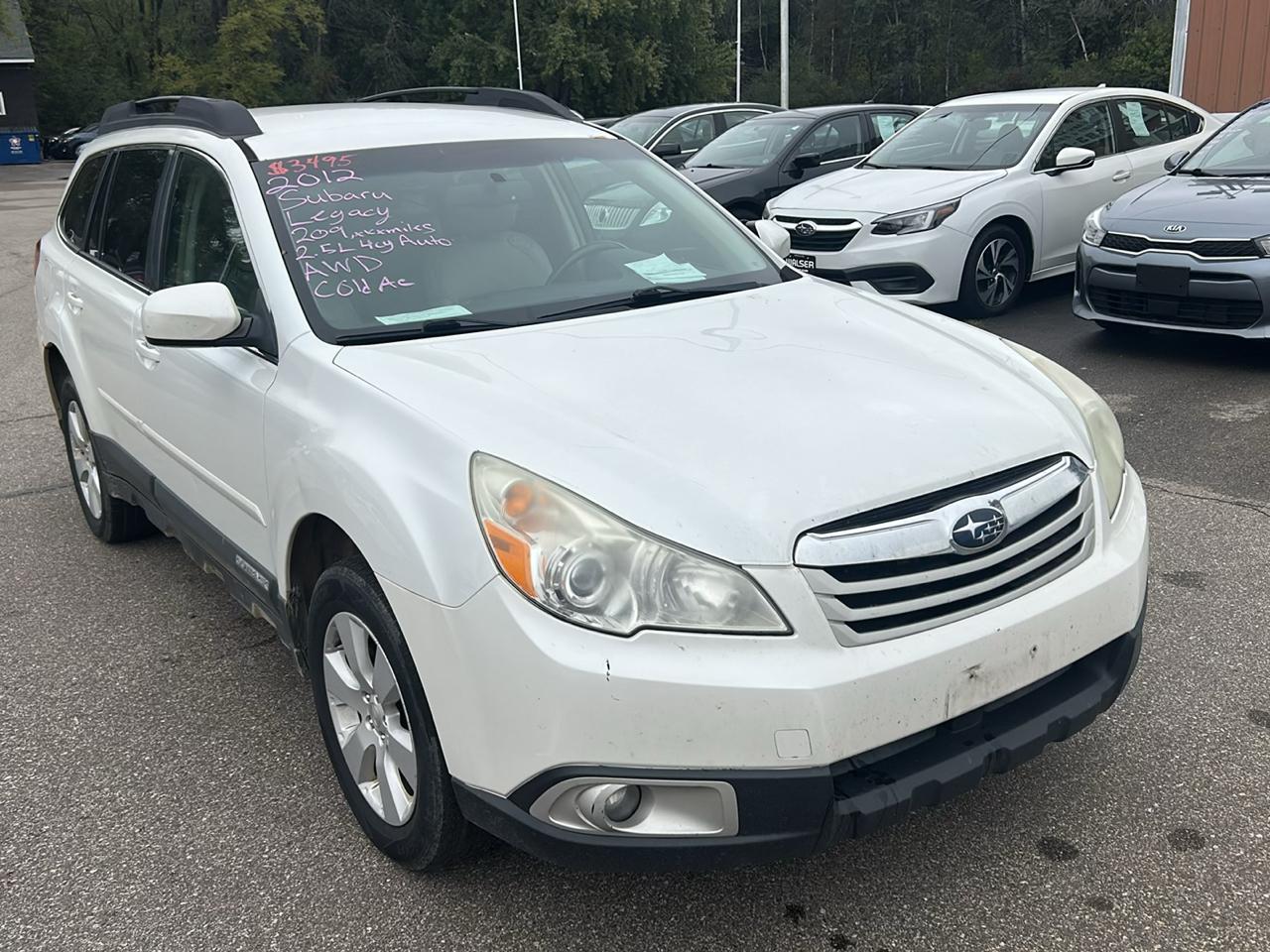 Subaru Outback 4dr Wgn H4 Auto 2.5i Premium 2012