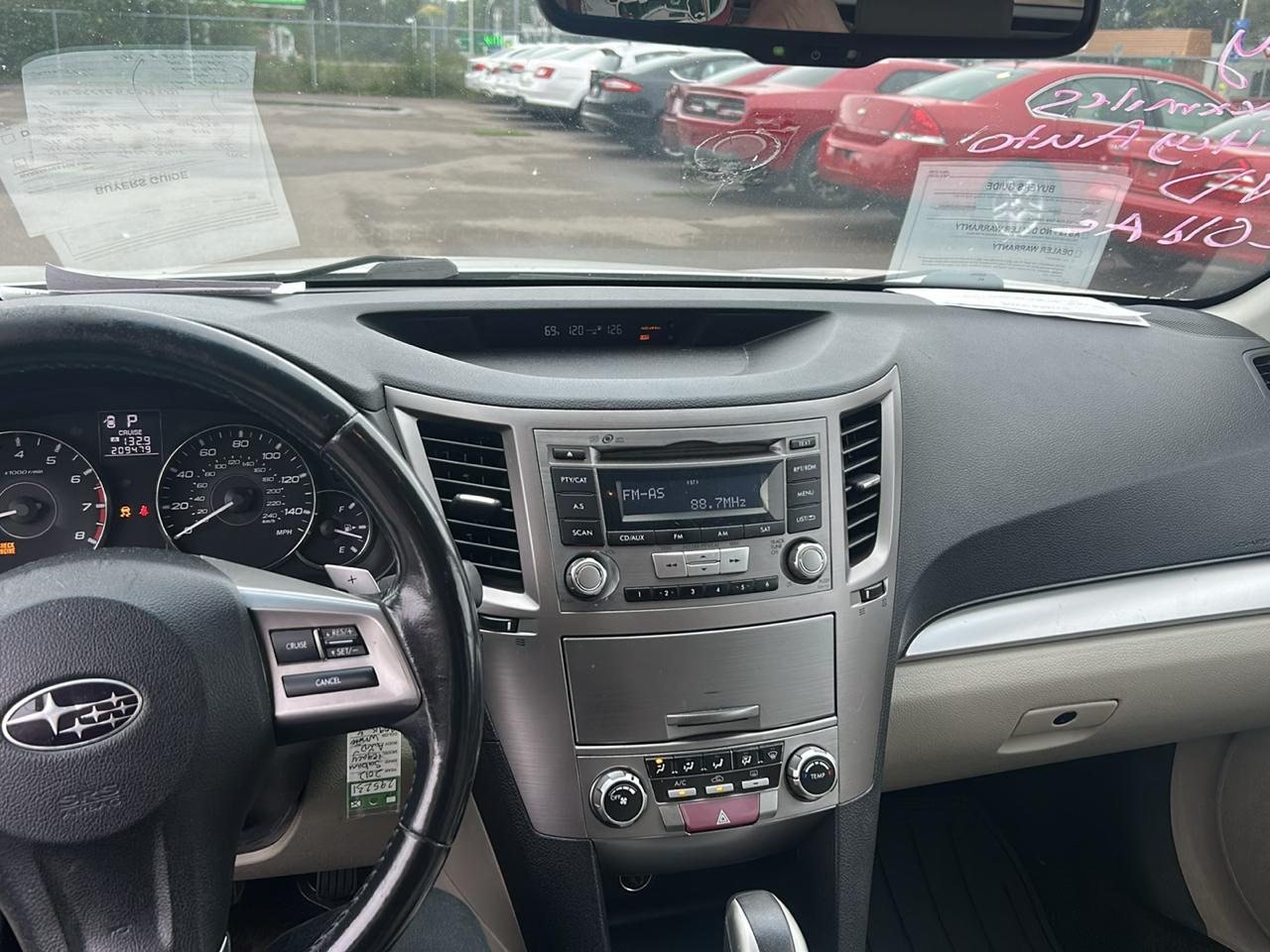 Subaru Outback 4dr Wgn H4 Auto 2.5i Premium 2012