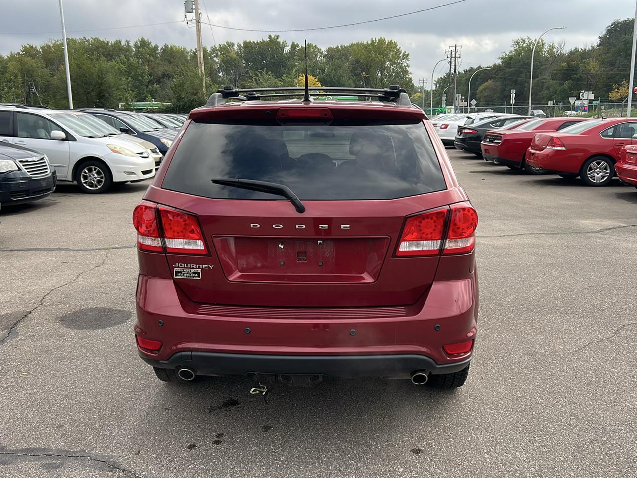 Dodge Journey FWD 4dr Mainstreet 2011