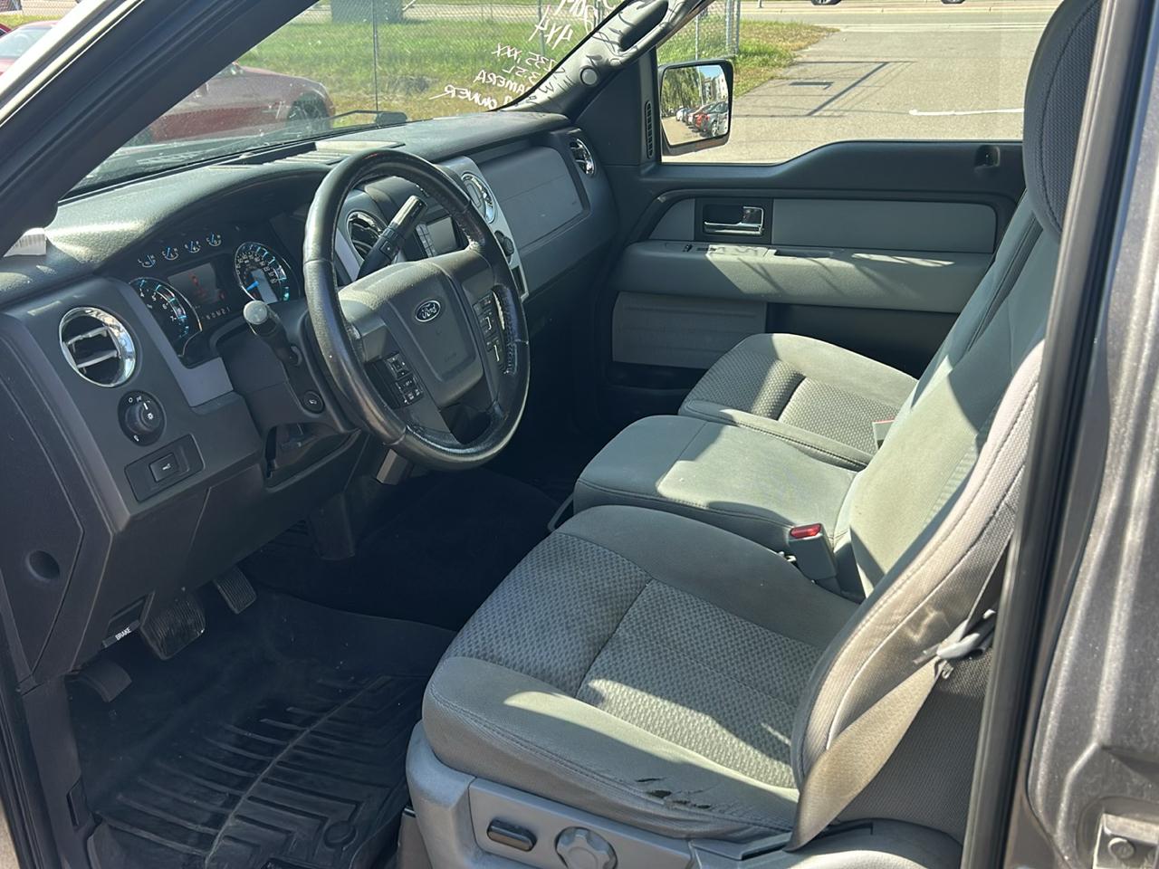 Ford F-150 4WD SuperCrew 145" King Ranch 2014