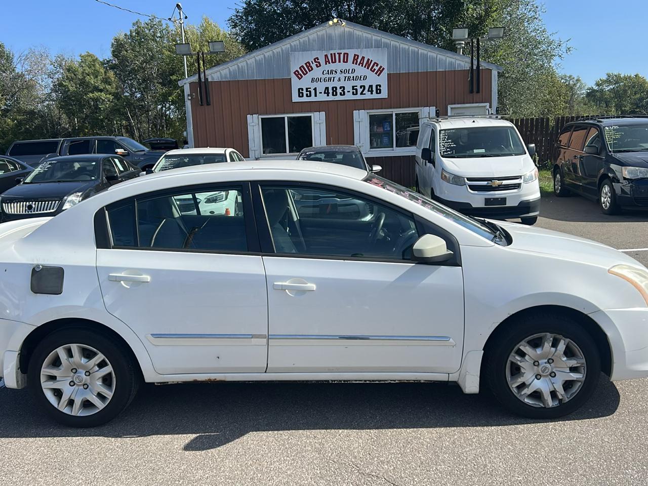 Nissan Sentra 4dr Sdn I4 CVT 2.0 S 2011