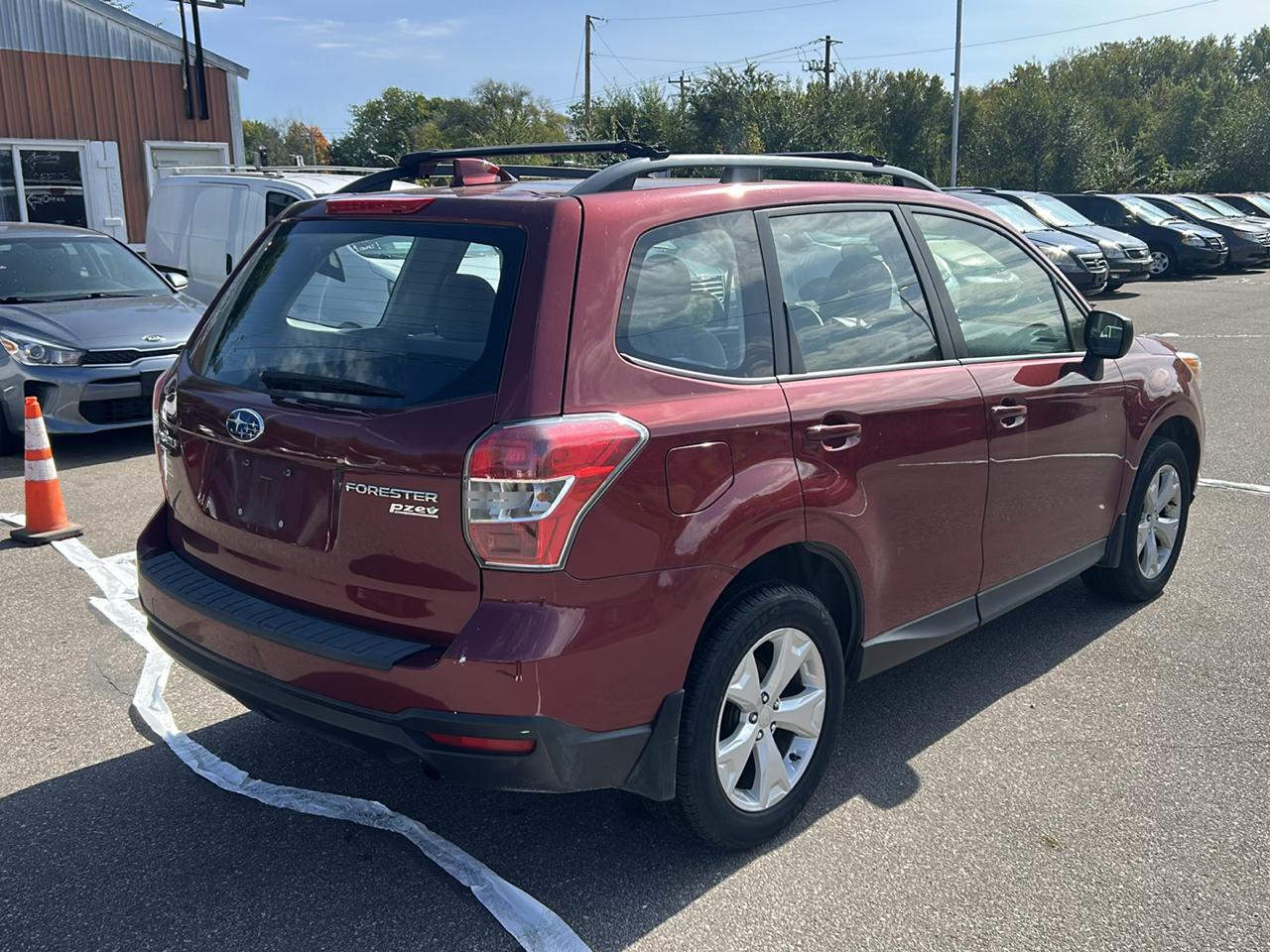 Subaru Forester 4dr CVT 2.5i PZEV 2016