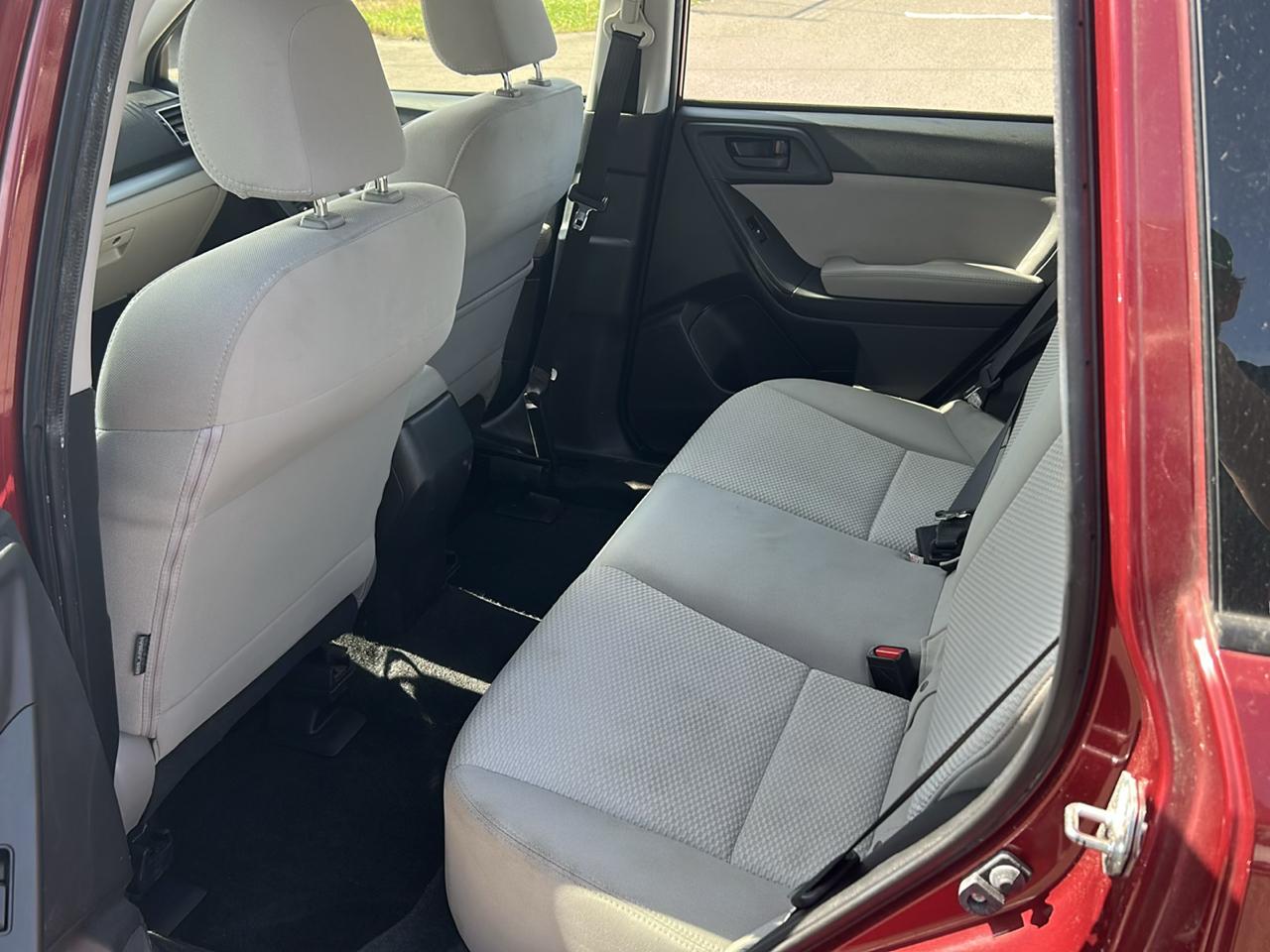Subaru Forester 4dr CVT 2.5i PZEV 2016