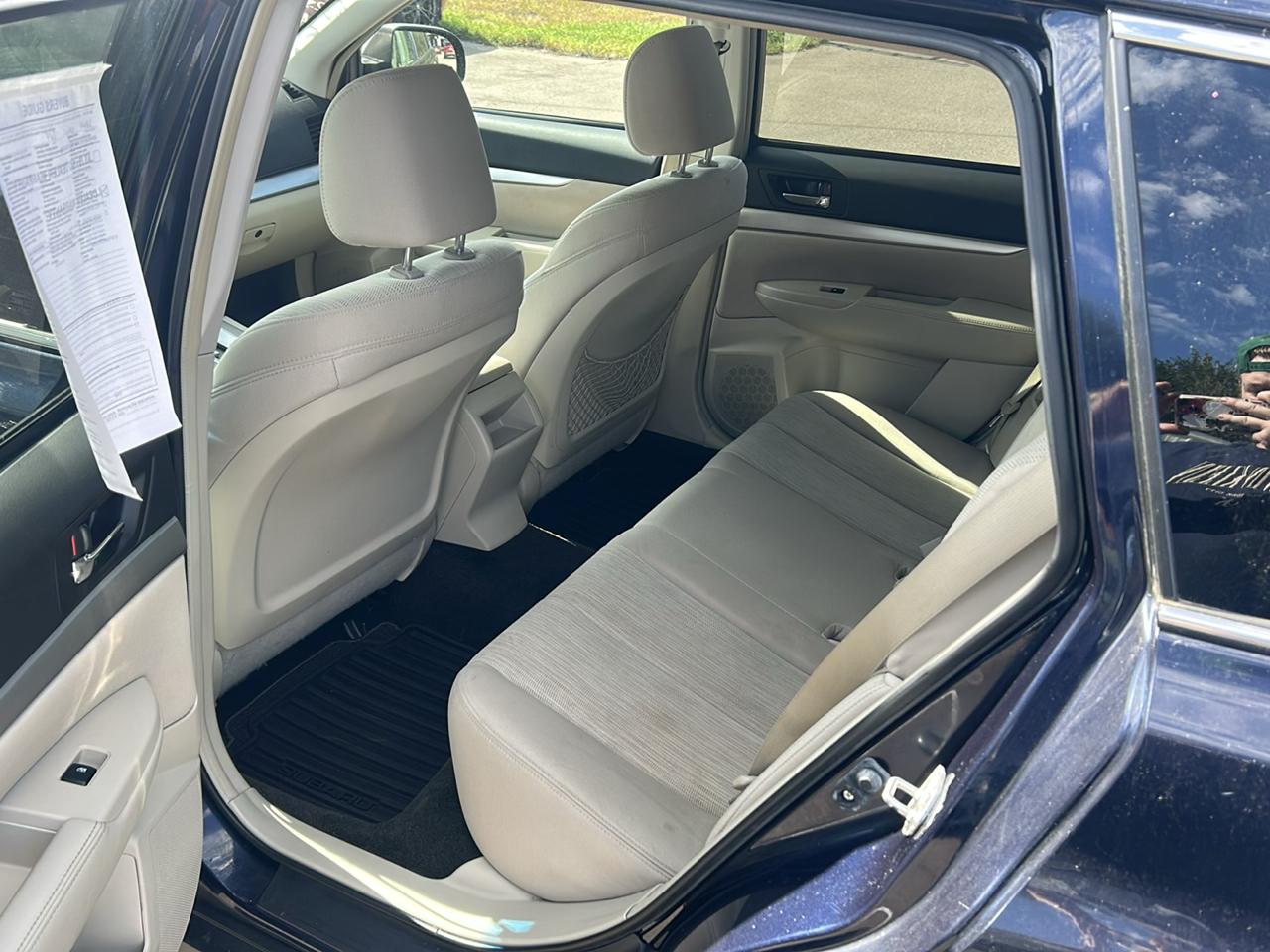 Subaru Outback 4dr Wgn H4 Auto 2.5i Premium 2014