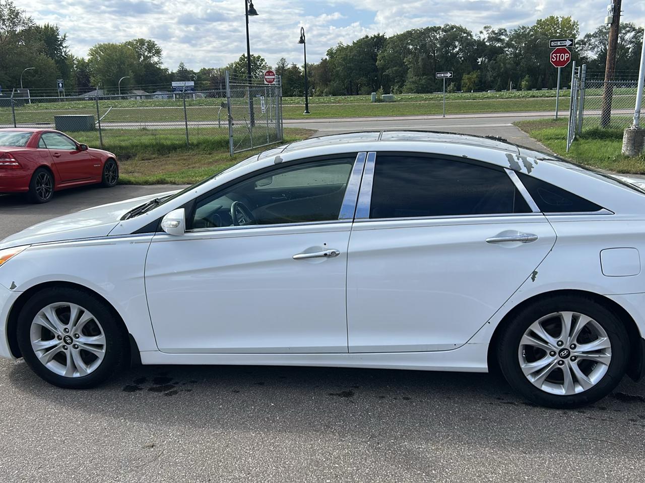Hyundai Sonata 4dr Sdn 2.4L Auto Limited 2012