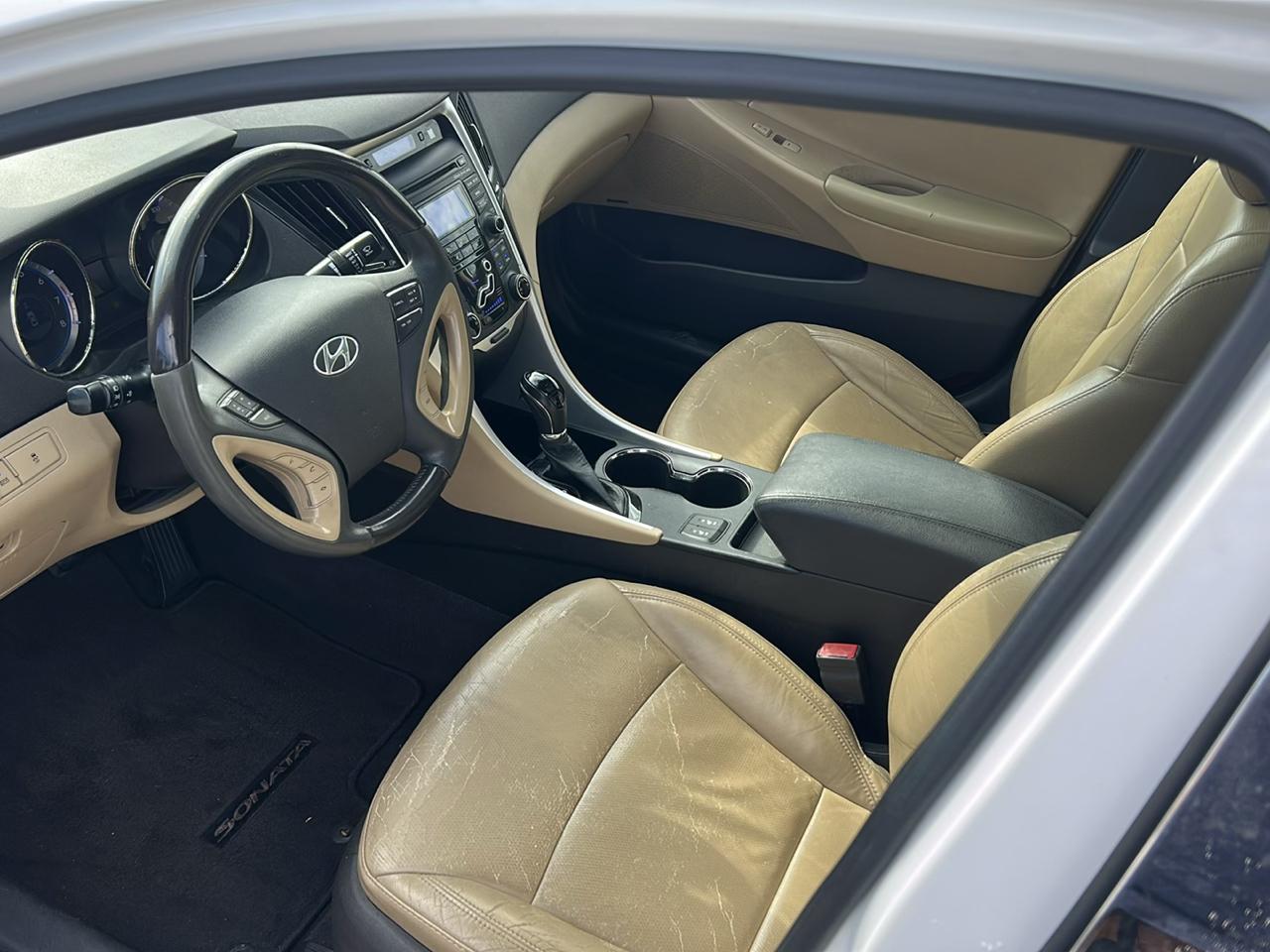 Hyundai Sonata 4dr Sdn 2.4L Auto Limited 2012
