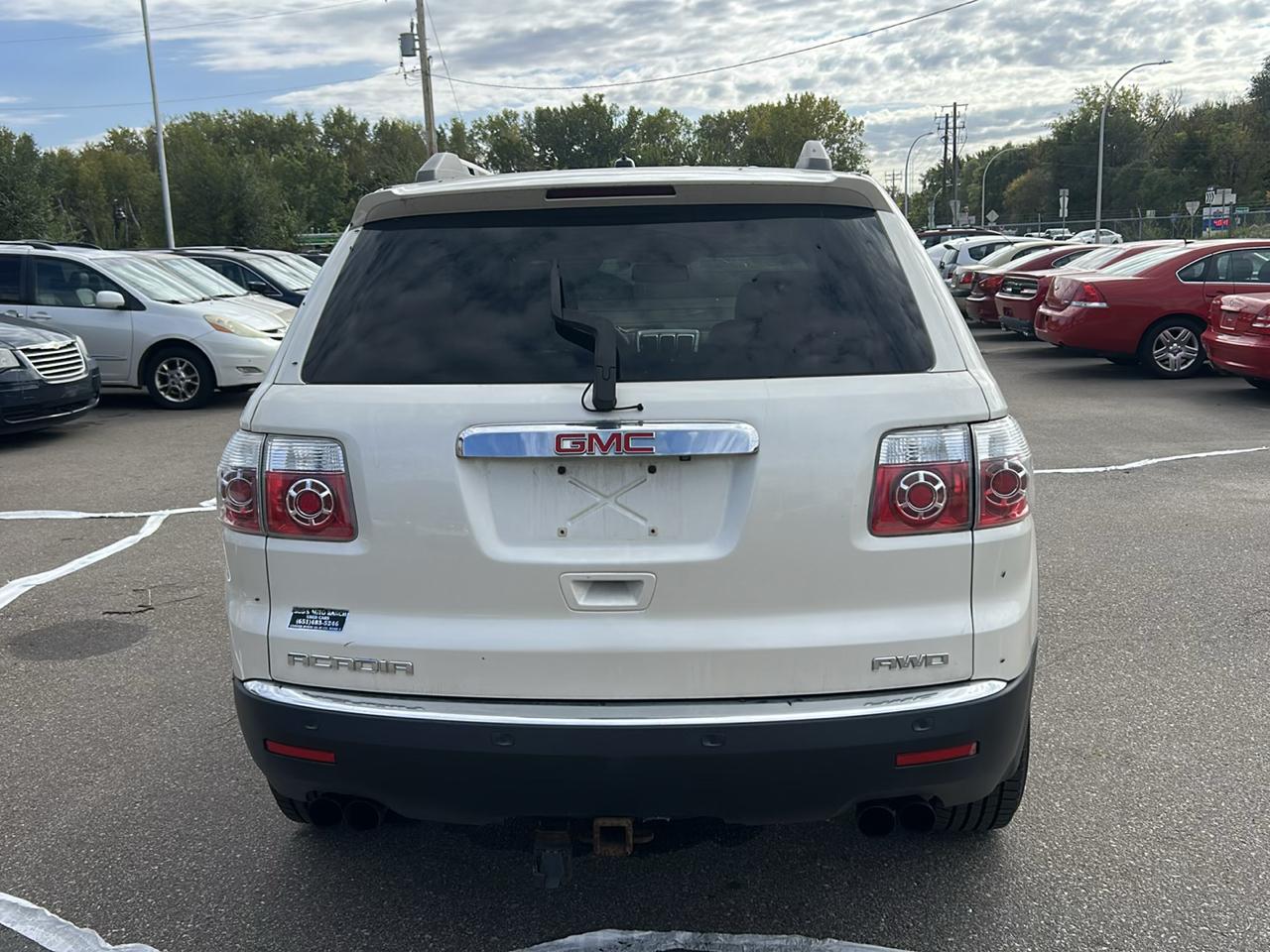 GMC Acadia AWD 4dr SLT1 2011