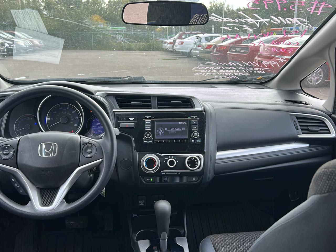 Honda Fit 5dr HB CVT LX 2016