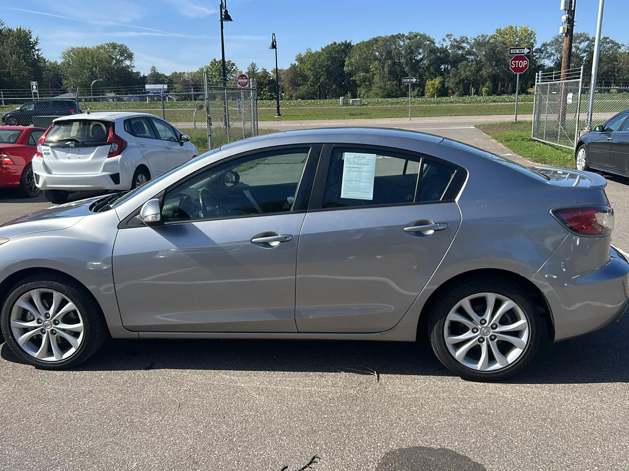 Mazda MAZDA3 4dr Sdn Auto s Sport 2010