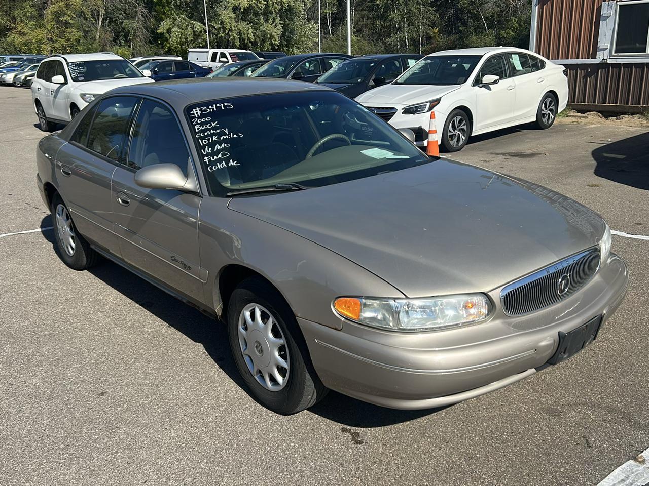 Buick Century 4dr Sdn Custom 2000