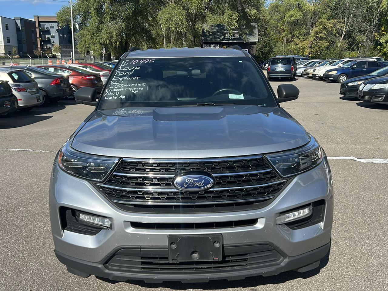 Ford Explorer XLT 4WD 2020
