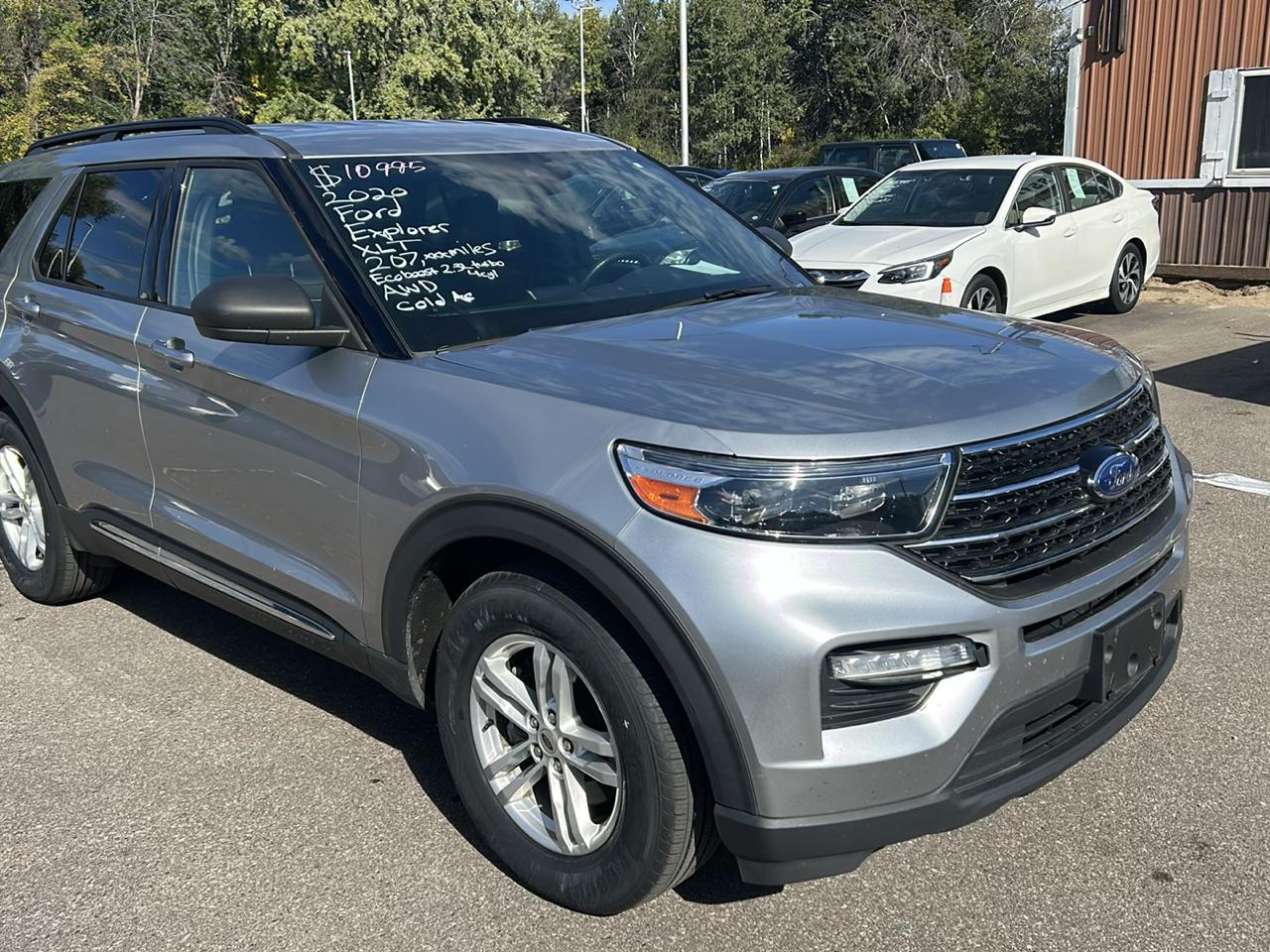 Ford Explorer XLT 4WD 2020