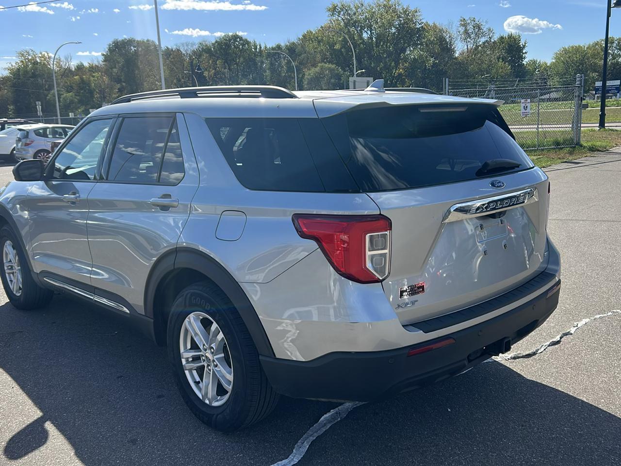 Ford Explorer XLT 4WD 2020