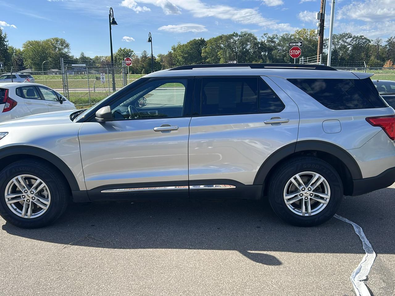 Ford Explorer XLT 4WD 2020