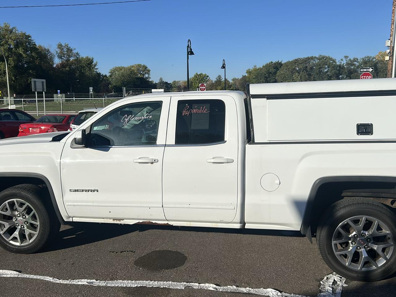 GMC Sierra 1500 4WD Double Cab 143.5" SLE 2015