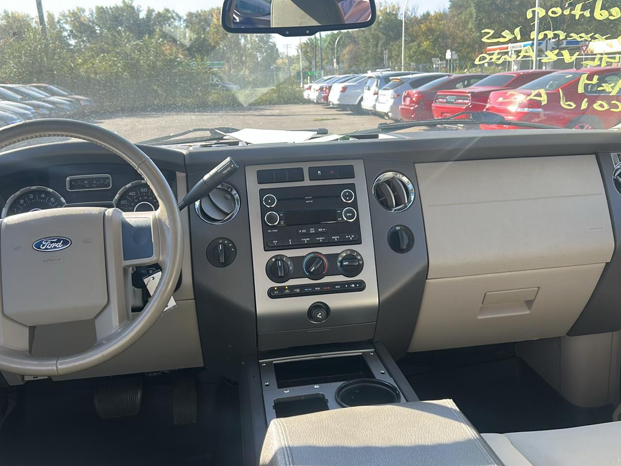 Ford Expedition 4WD 4dr XLT 2009