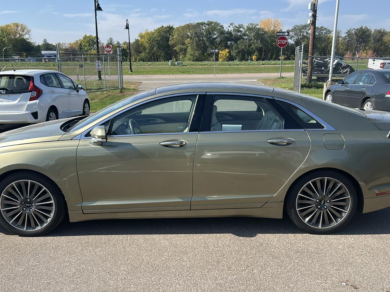 Lincoln MKZ 4dr Sdn Hybrid FWD 2013