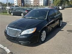 2013 Chrysler 200 