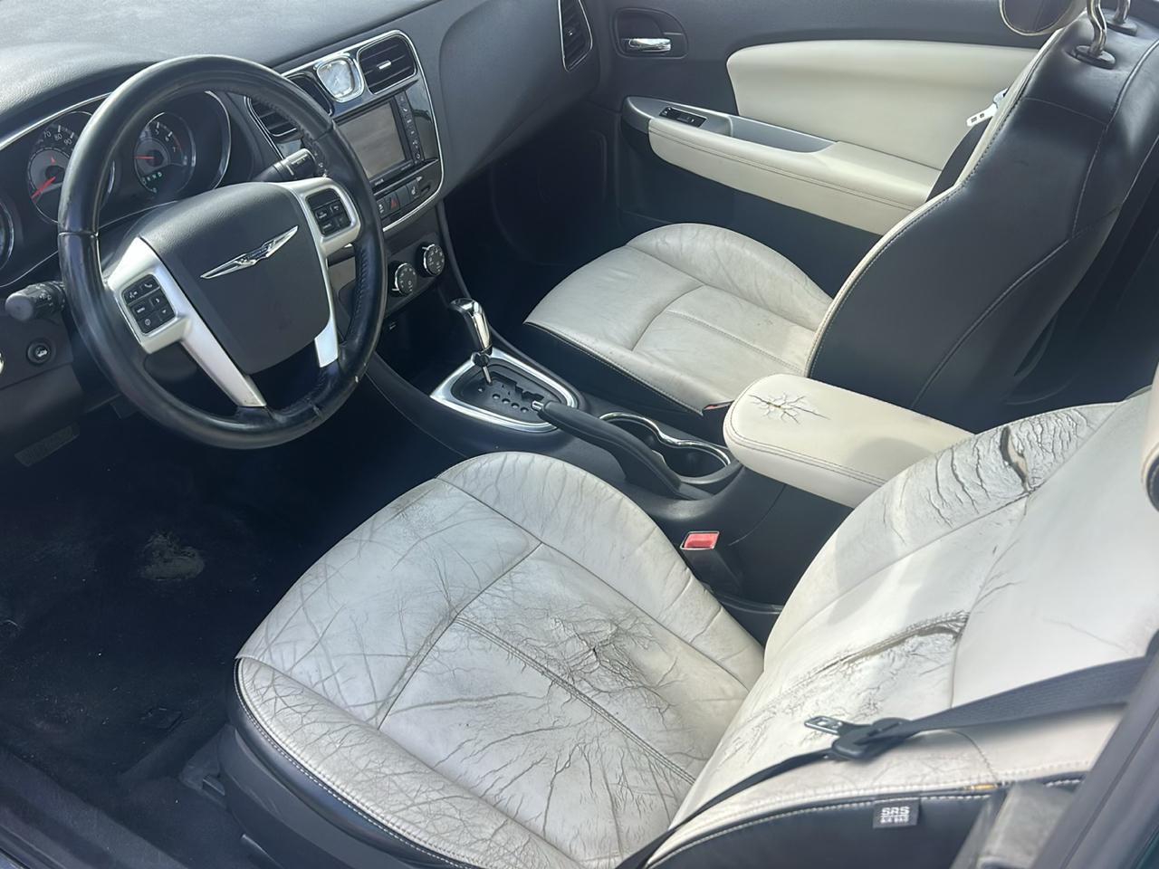Chrysler 200 2dr Conv Limited 2013