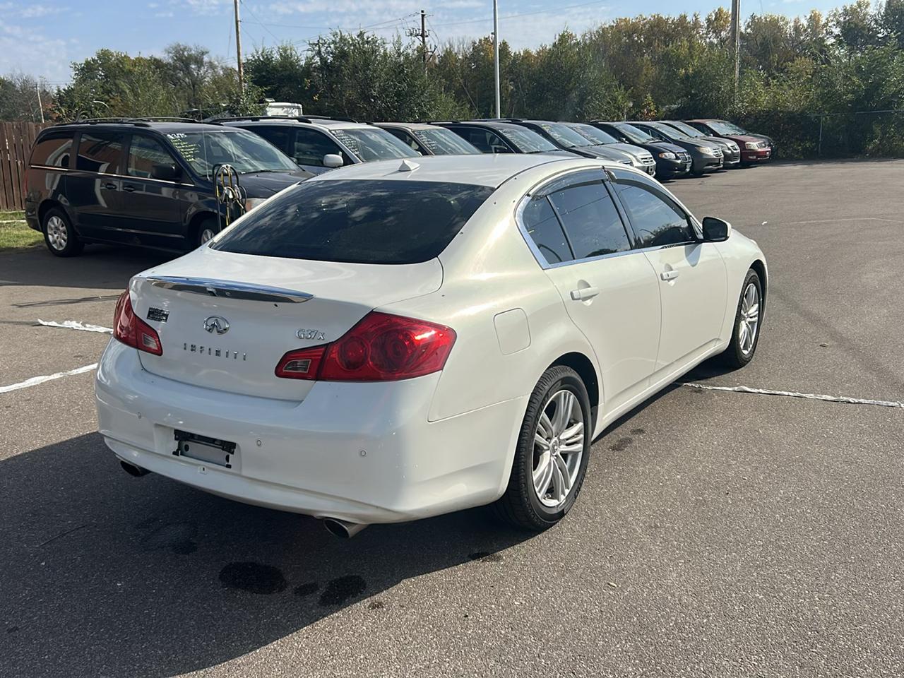 Infiniti G37 Sedan 4dr x AWD 2012