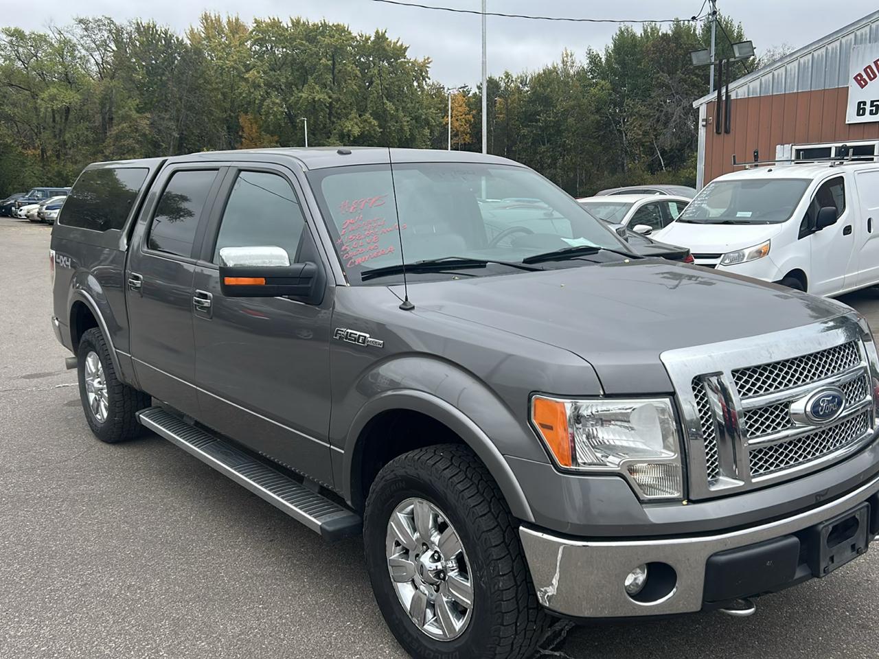 Ford F-150 4WD SuperCrew 145" Platinum 2011