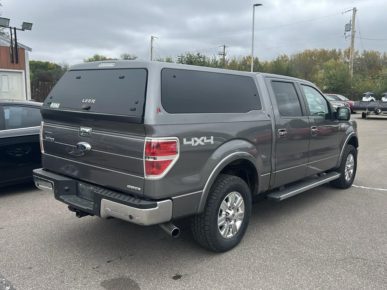 Ford F-150 4WD SuperCrew 145" Platinum 2011