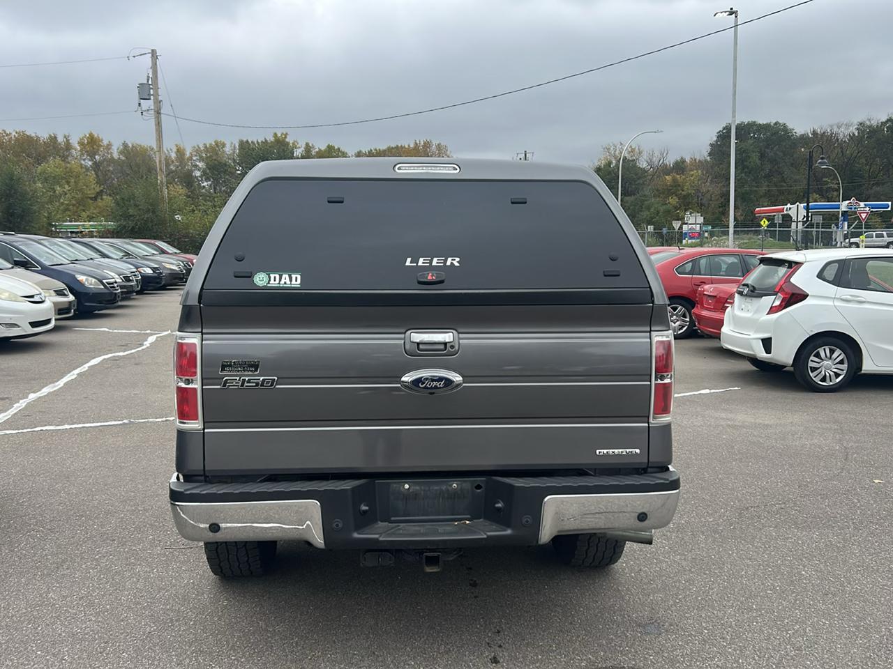 Ford F-150 4WD SuperCrew 145" Platinum 2011
