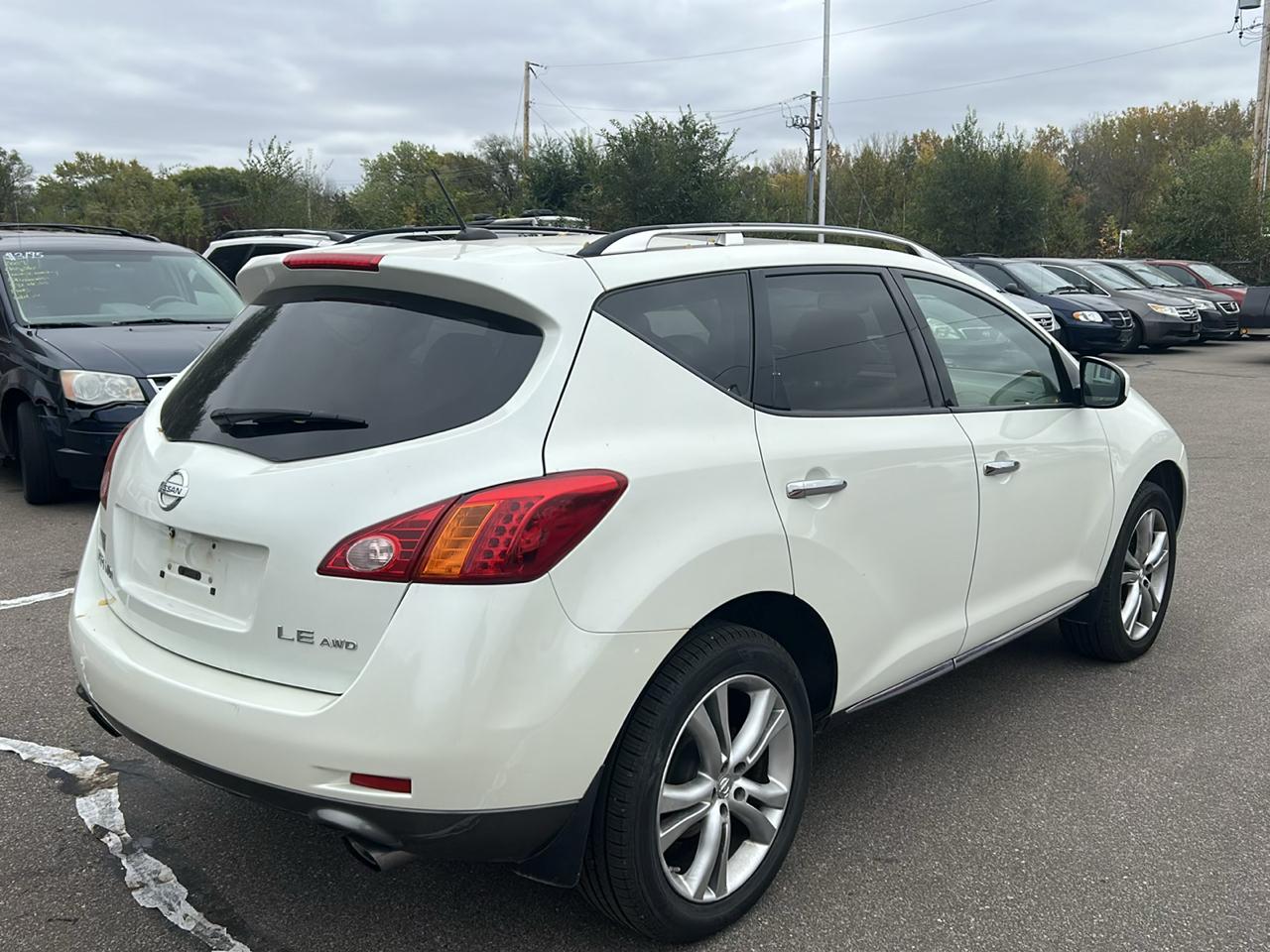 Nissan Murano AWD 4dr LE 2009