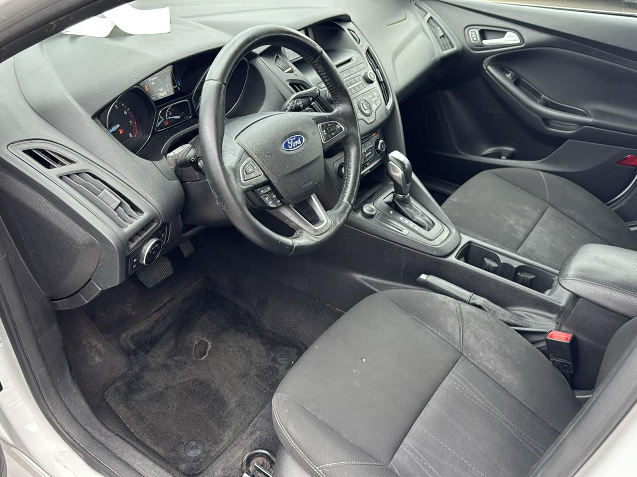 Ford Focus 5dr HB SE 2015