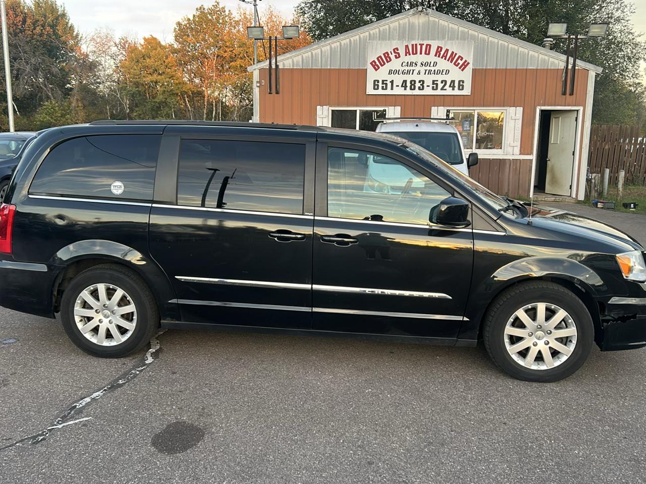 Chrysler Town & Country 4dr Wgn Touring 2013