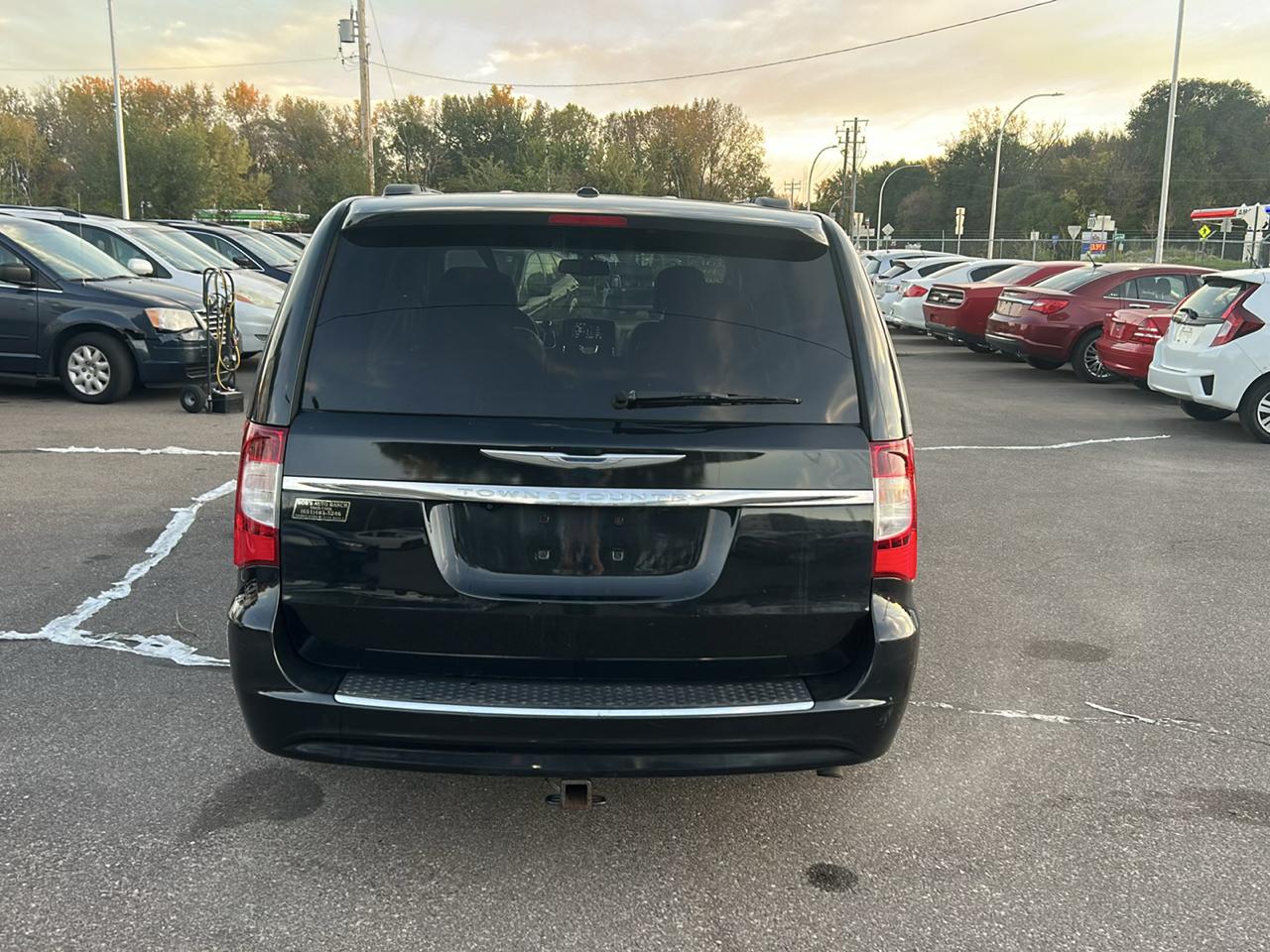 Chrysler Town & Country 4dr Wgn Touring 2013