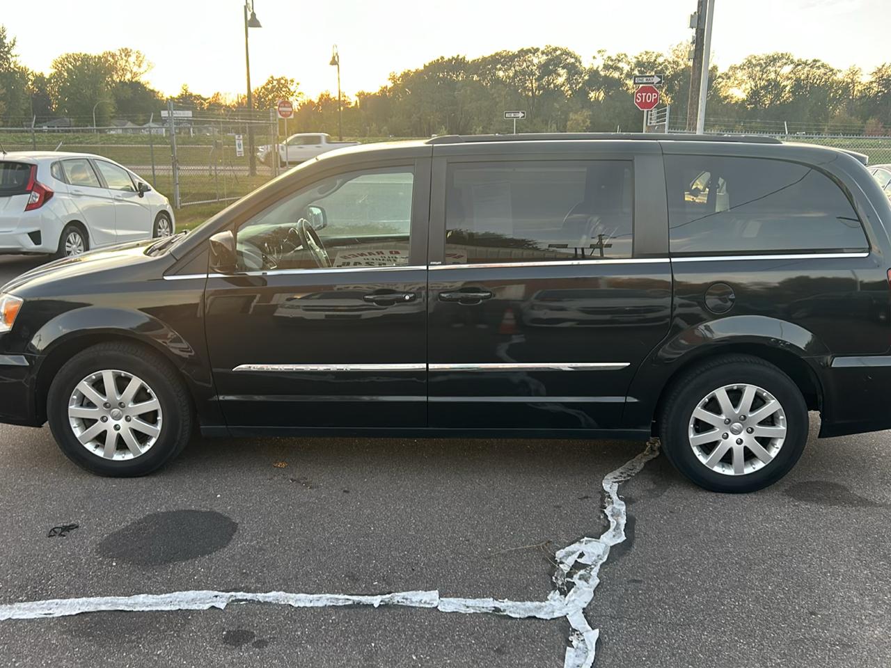 Chrysler Town & Country 4dr Wgn Touring 2013
