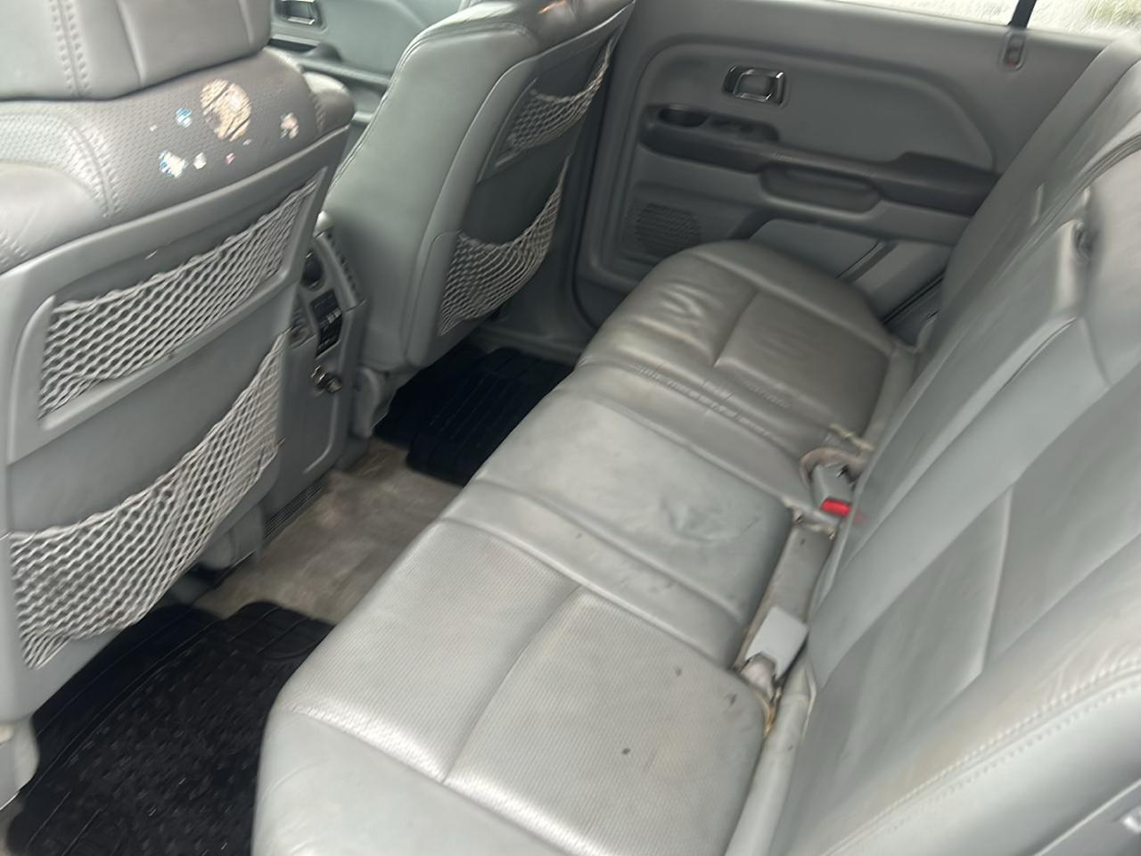 Honda Pilot EX-L AT with RES 2005