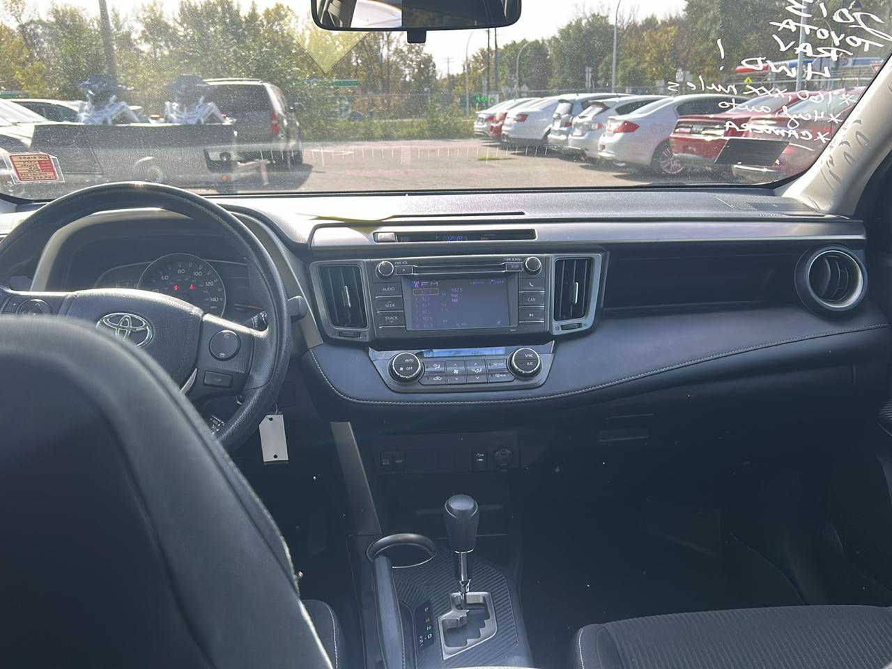 Toyota RAV4 FWD 4dr XLE (Natl) 2013