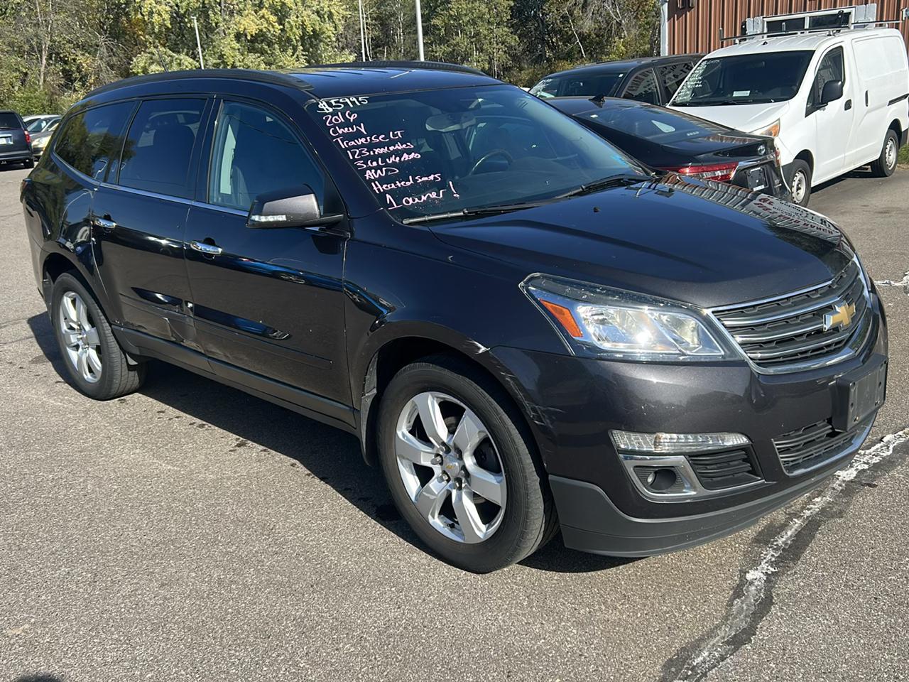 Chevrolet Traverse AWD 4dr LT w/1LT 2016
