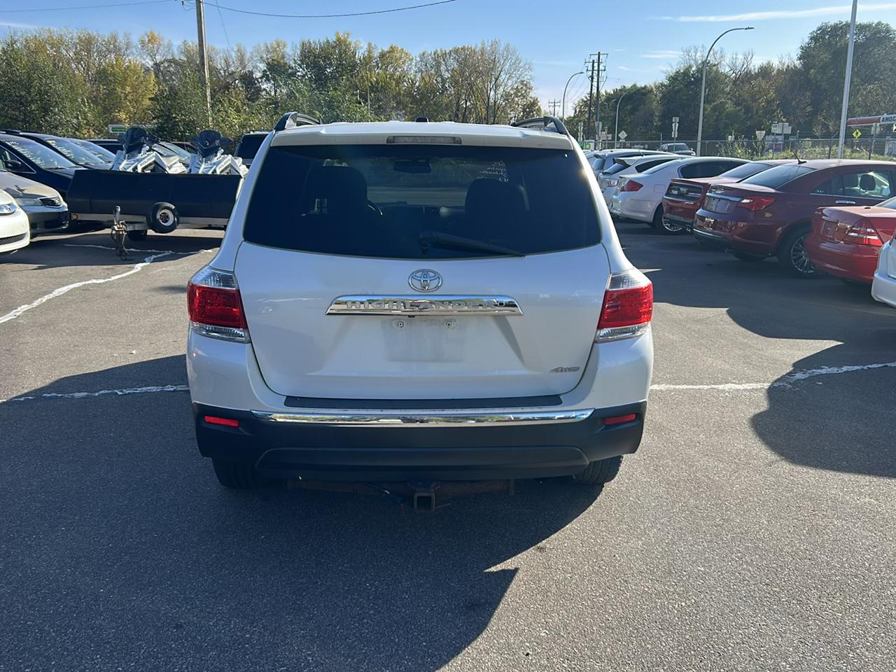 Toyota Highlander 4WD 4dr V6 (Natl) 2013