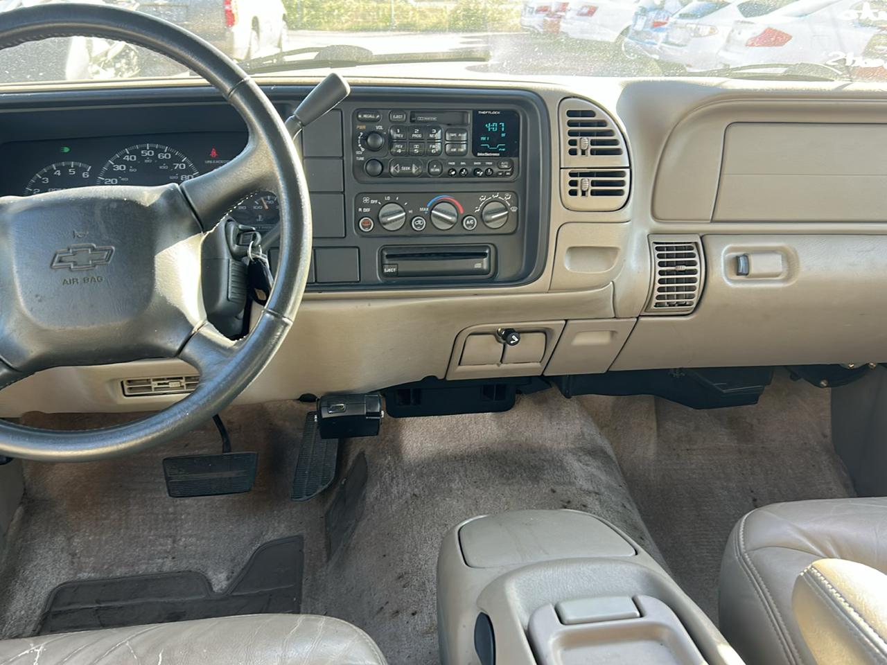 Chevrolet Suburban 1500 1999