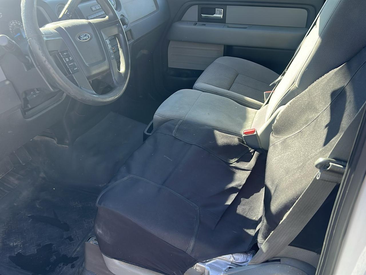Ford F-150 4WD Reg Cab 145" XL 2014