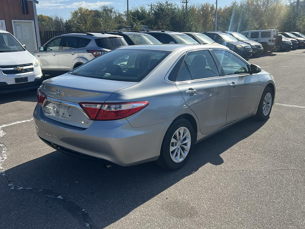 Toyota Camry 4dr Sdn I4 Auto XLE (Natl) 2015