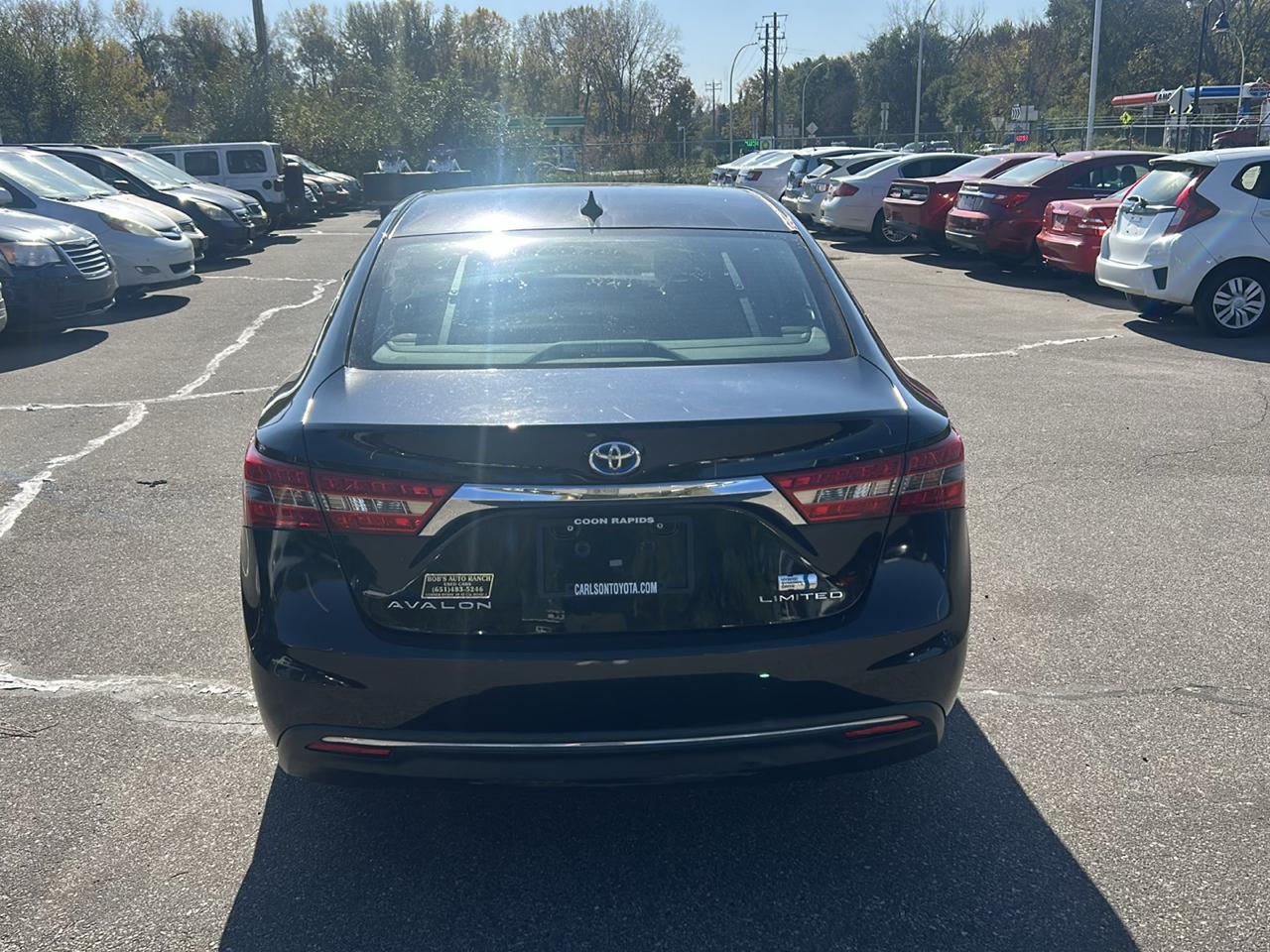 Toyota Avalon Hybrid Limited (Natl) 2017