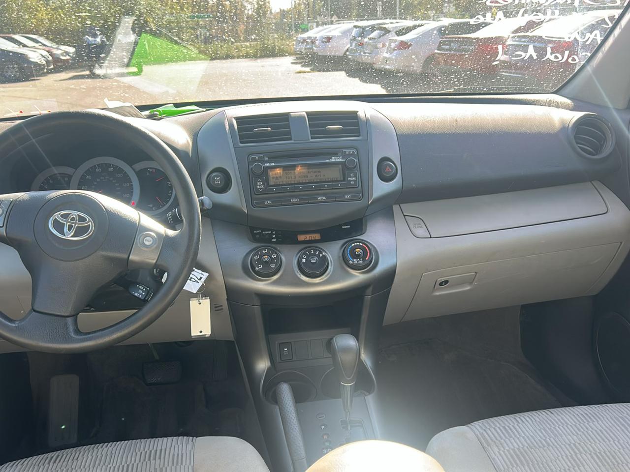 Toyota RAV4 4WD 4dr I4 (Natl) 2012