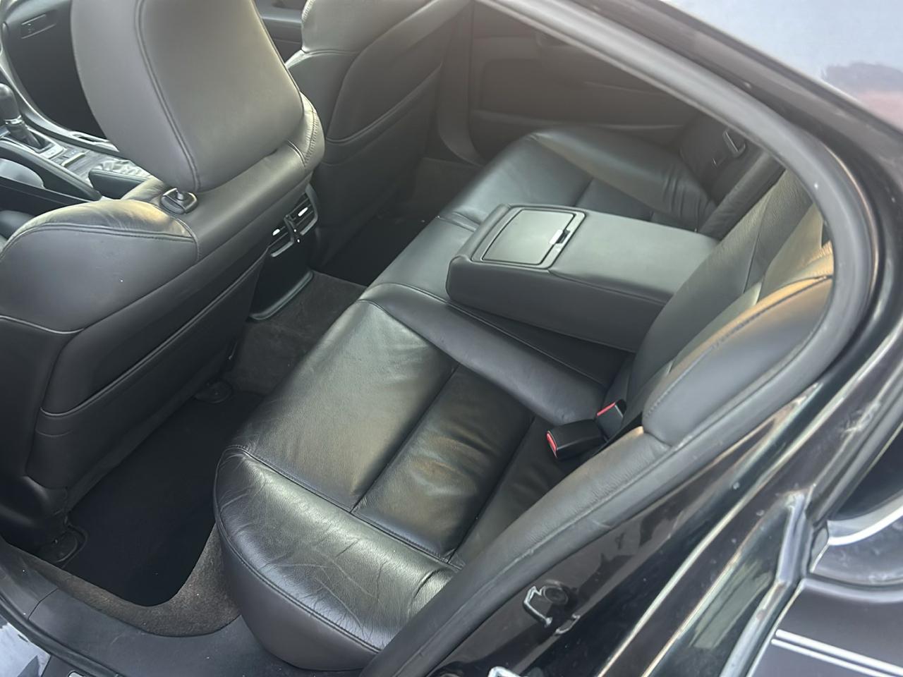 Acura TL 4dr Sdn Auto 2WD 2012