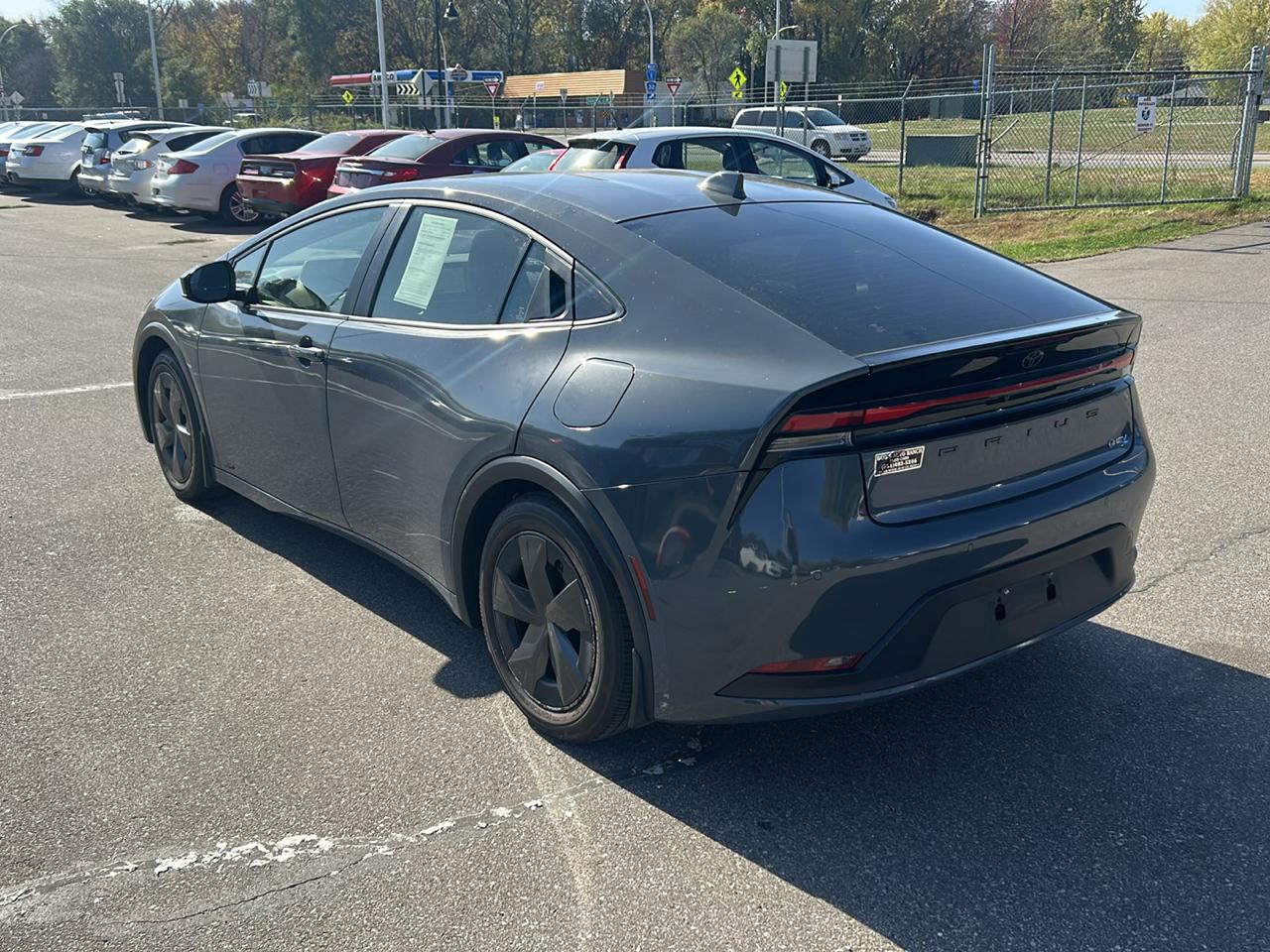 Toyota Prius Limited AWD (Natl) 2024