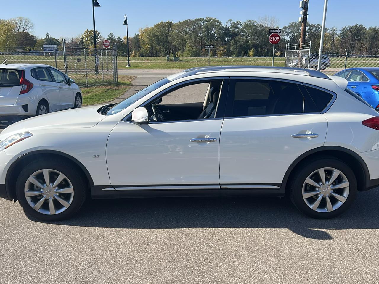 Infiniti QX50 AWD 2017
