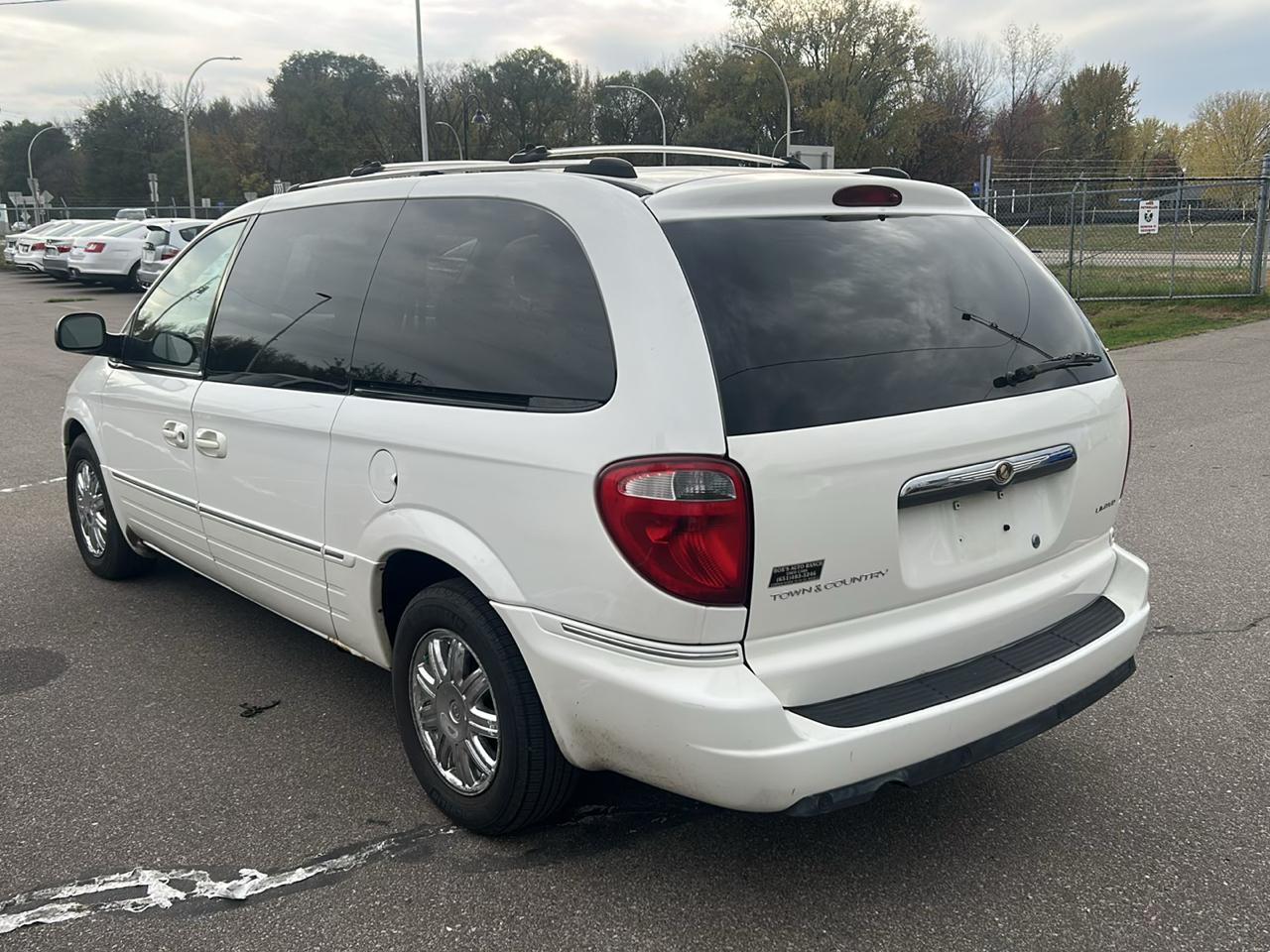 Chrysler Town & Country LWB 4dr Limited 2006