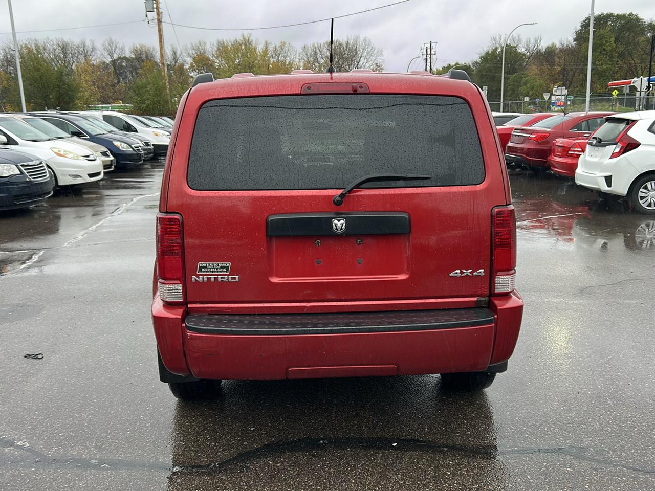 Dodge Nitro 4WD 4dr SXT 2008